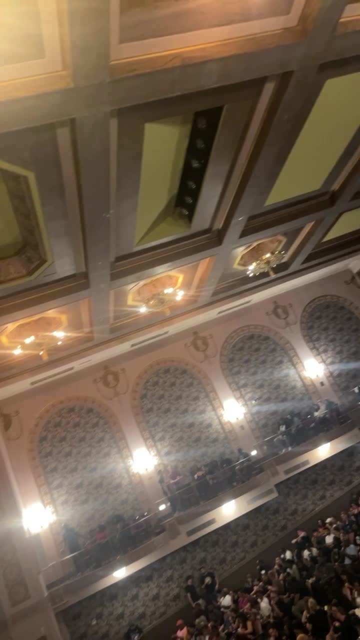 Video review of Lincoln Theatre