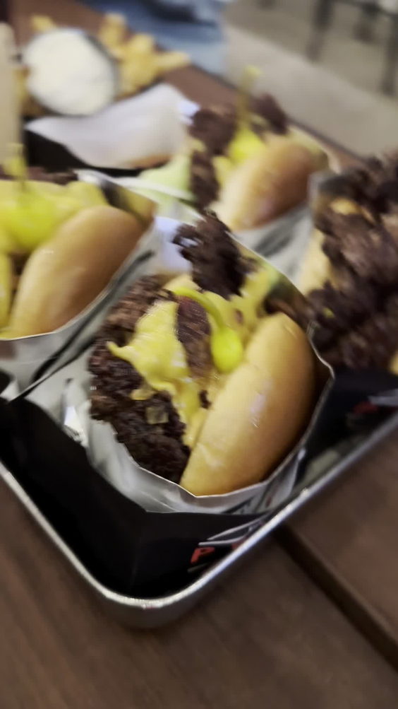 Tanner’s Prime Burgers