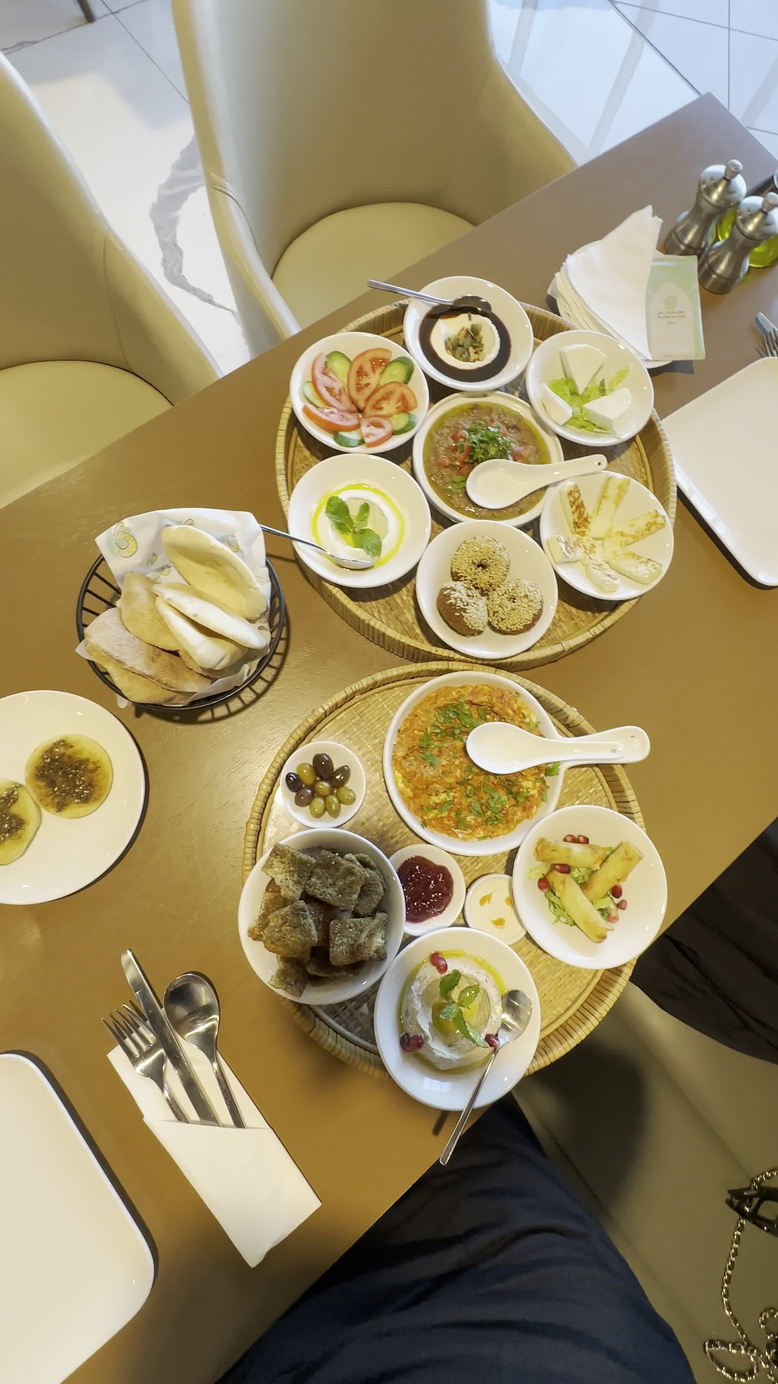 Video review of Marina Mall (مارينا مول)