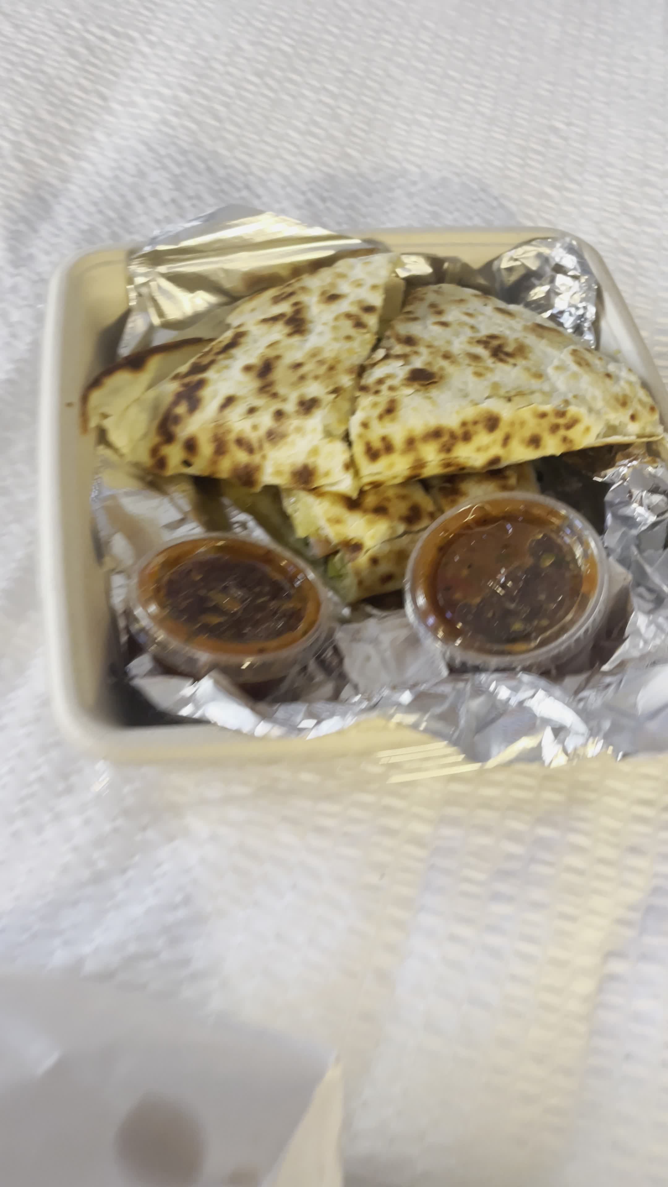 Video review of Surfside Taco Stand