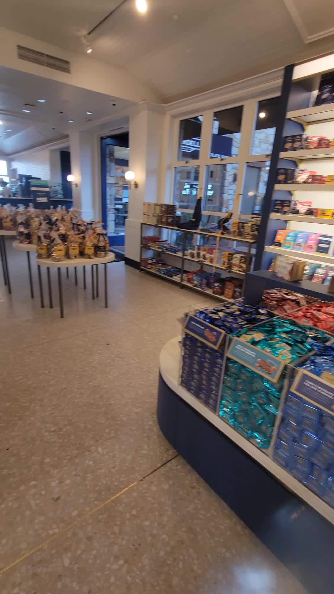 Ghiradelli Ice Cream & Chocolate Shop