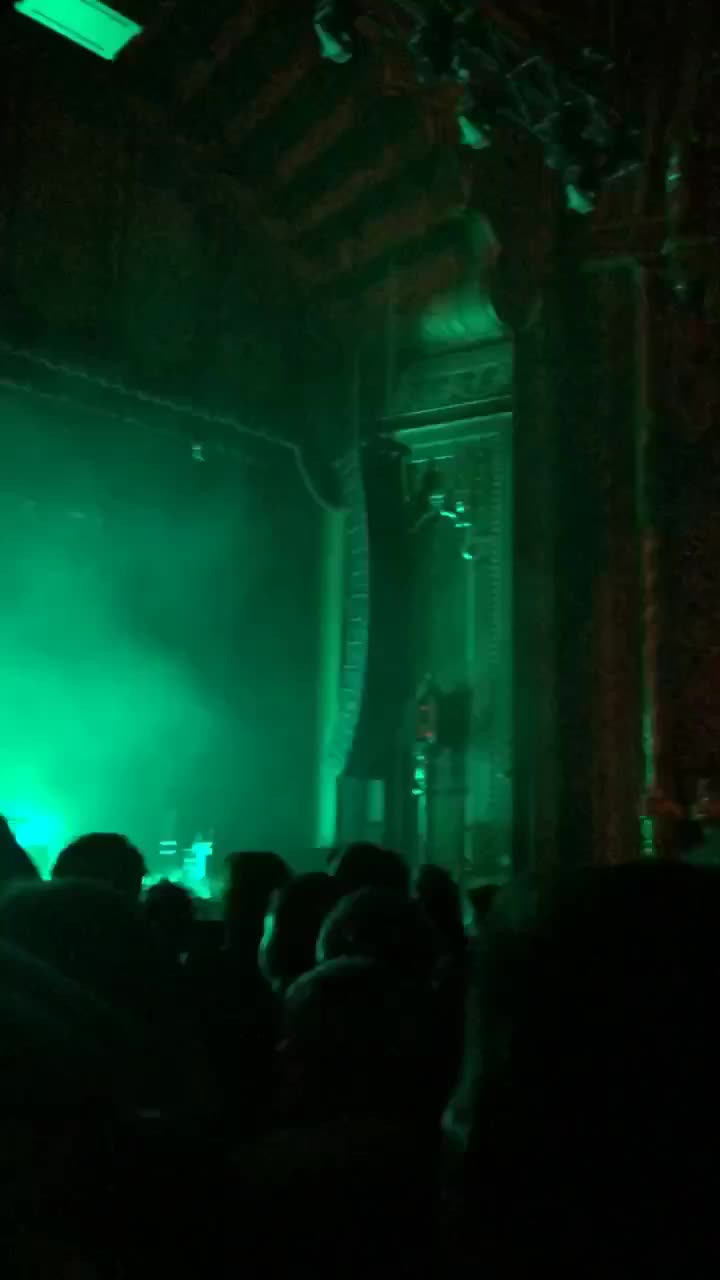 Video review of Fox Theater