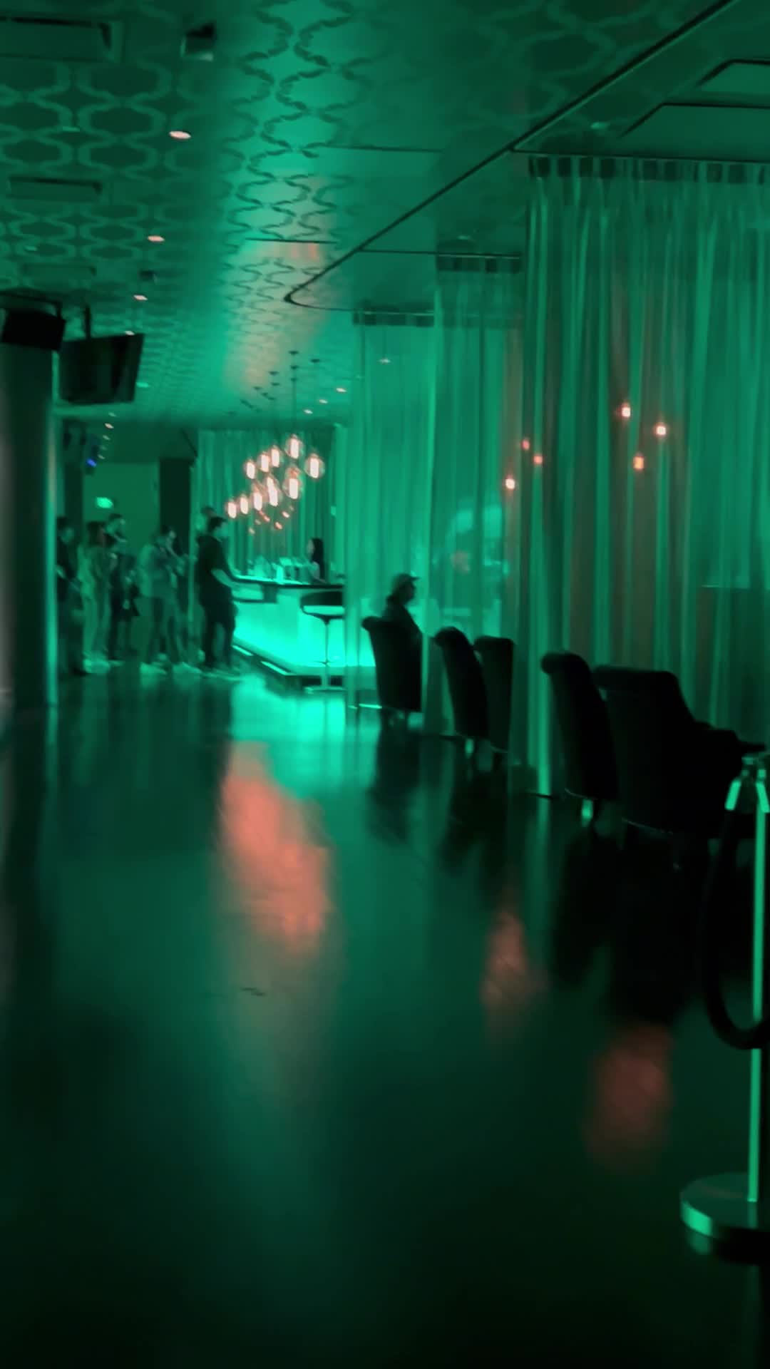 Video review of The NOVO