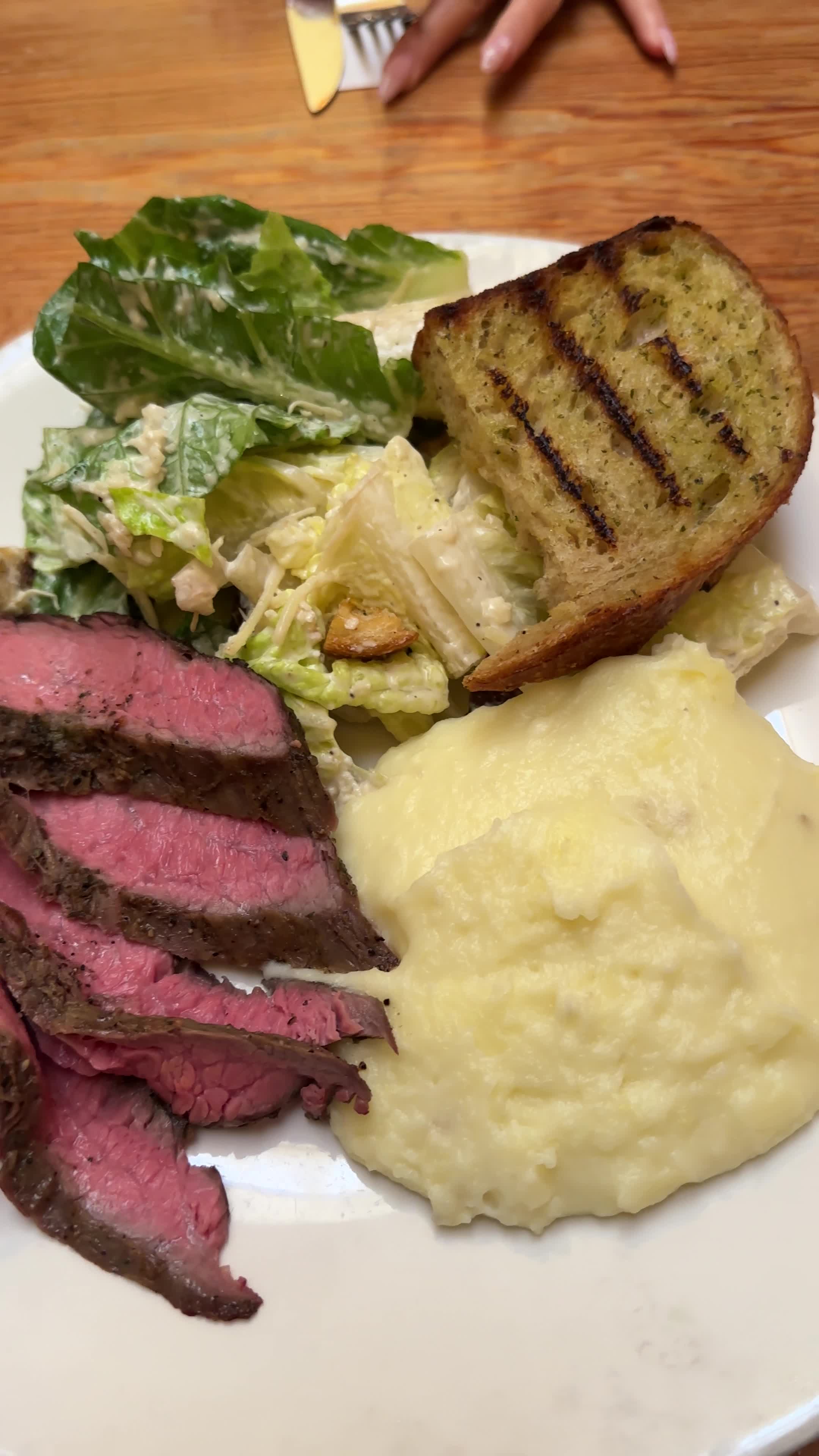 Video review of Tender Greens