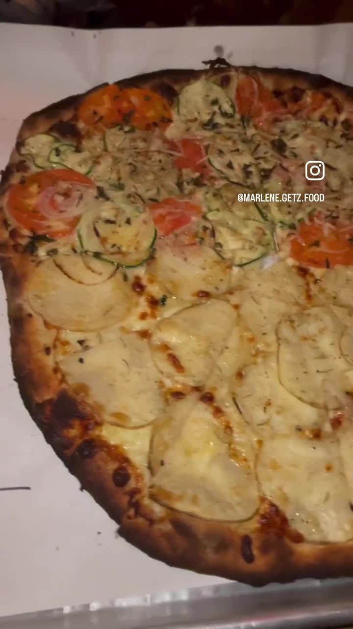 Sally's Apizza