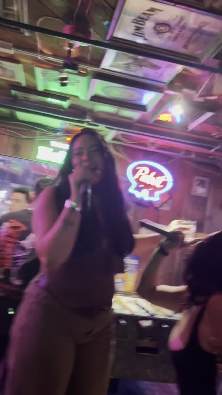 Barney's Beanery