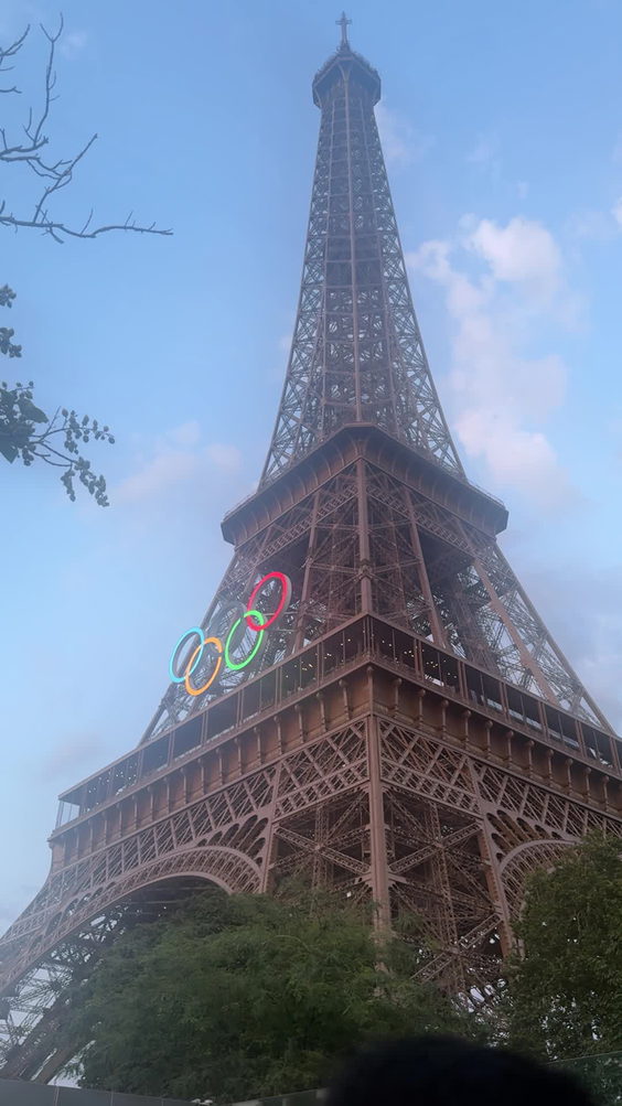 Carousel of the Eiffel Tower