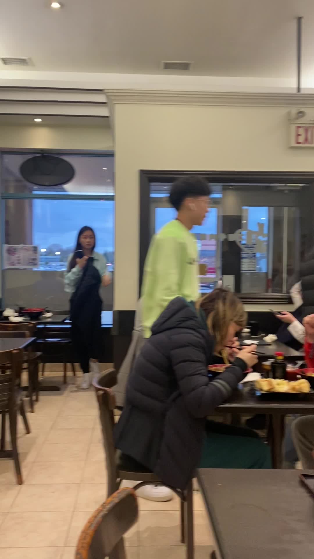 Video review of Mei Nung Beef Noodle House 美濃牛肉麵館