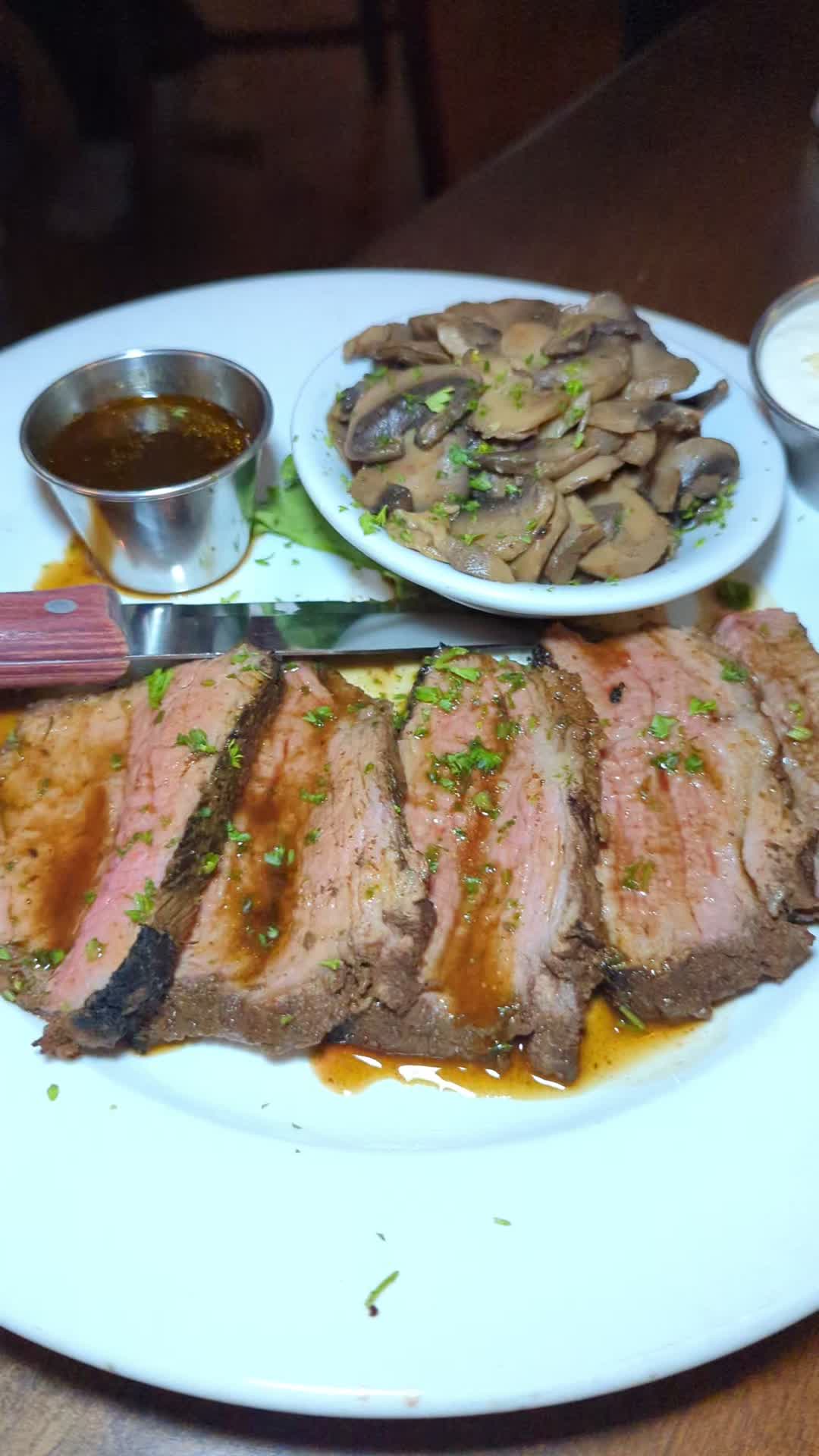 The Alley Restaurant & Bar
