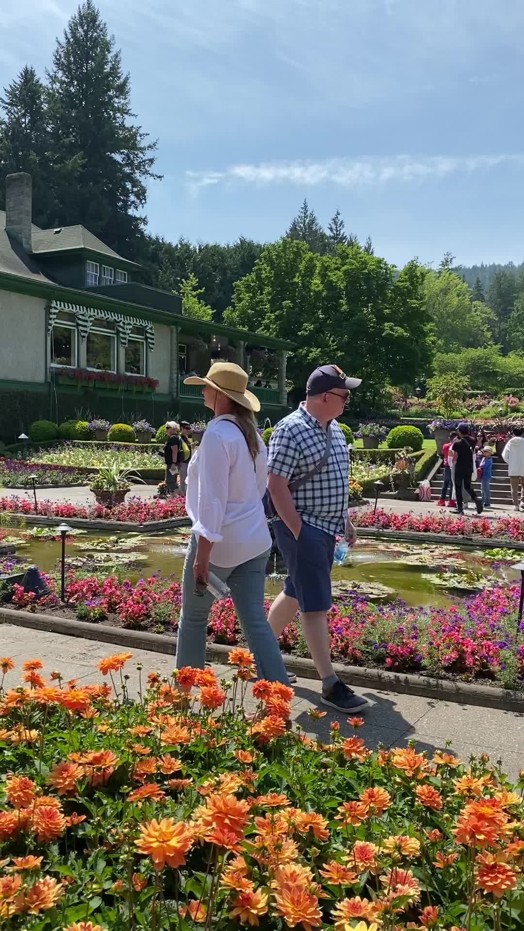 Video review of The Butchart Gardens