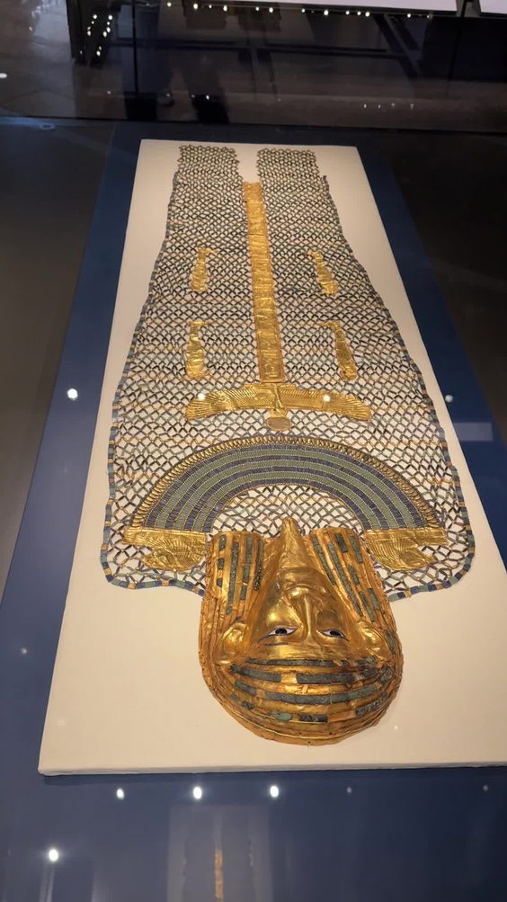 Grand egyptian museum giza