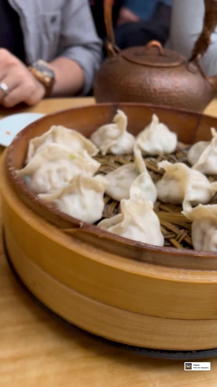 Video review of Qing Xiang Yuan Dumplings