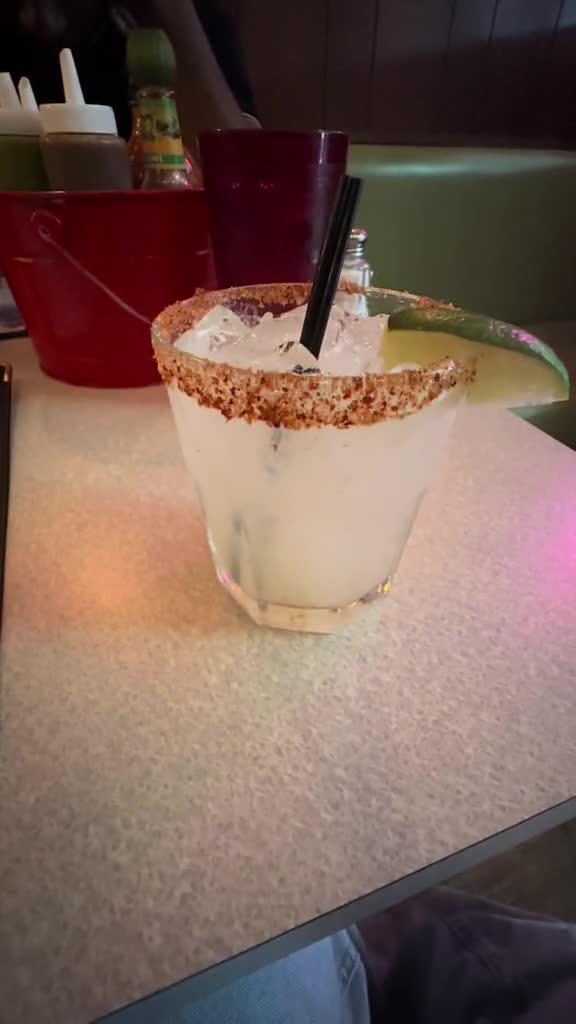 Video review of Loco Pez