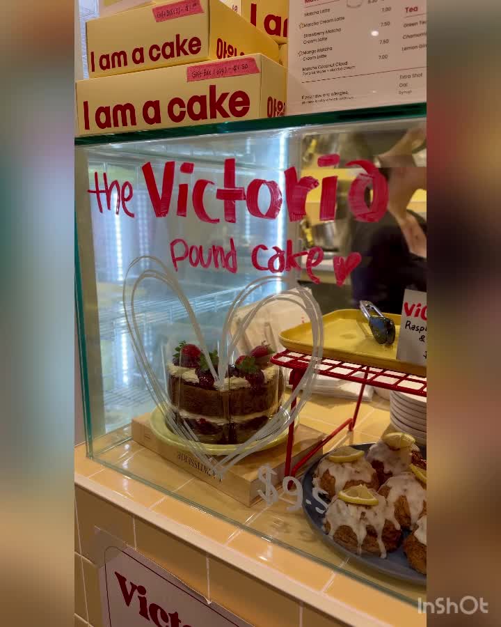 I am a cake
