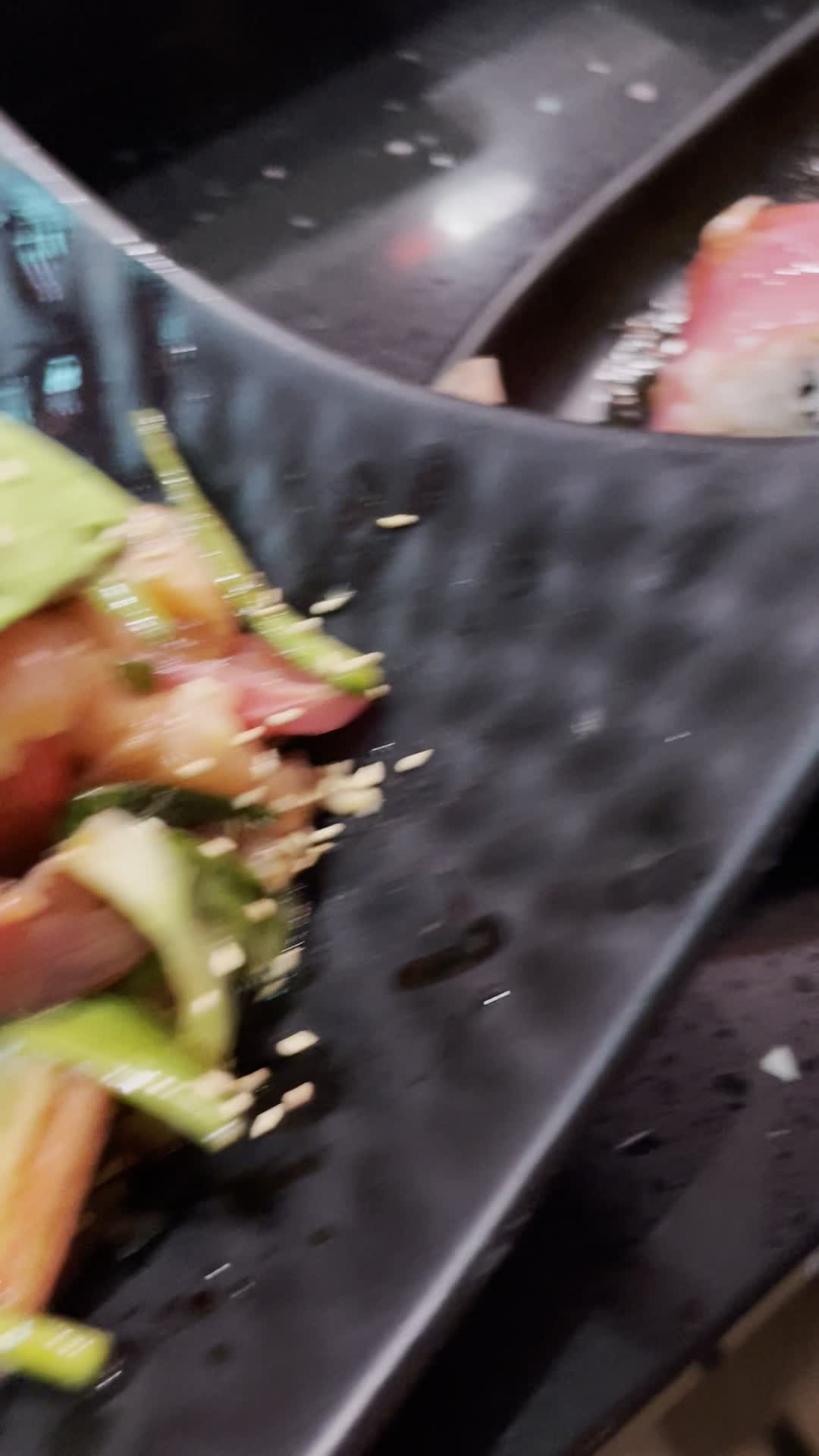Hamachi Sushi