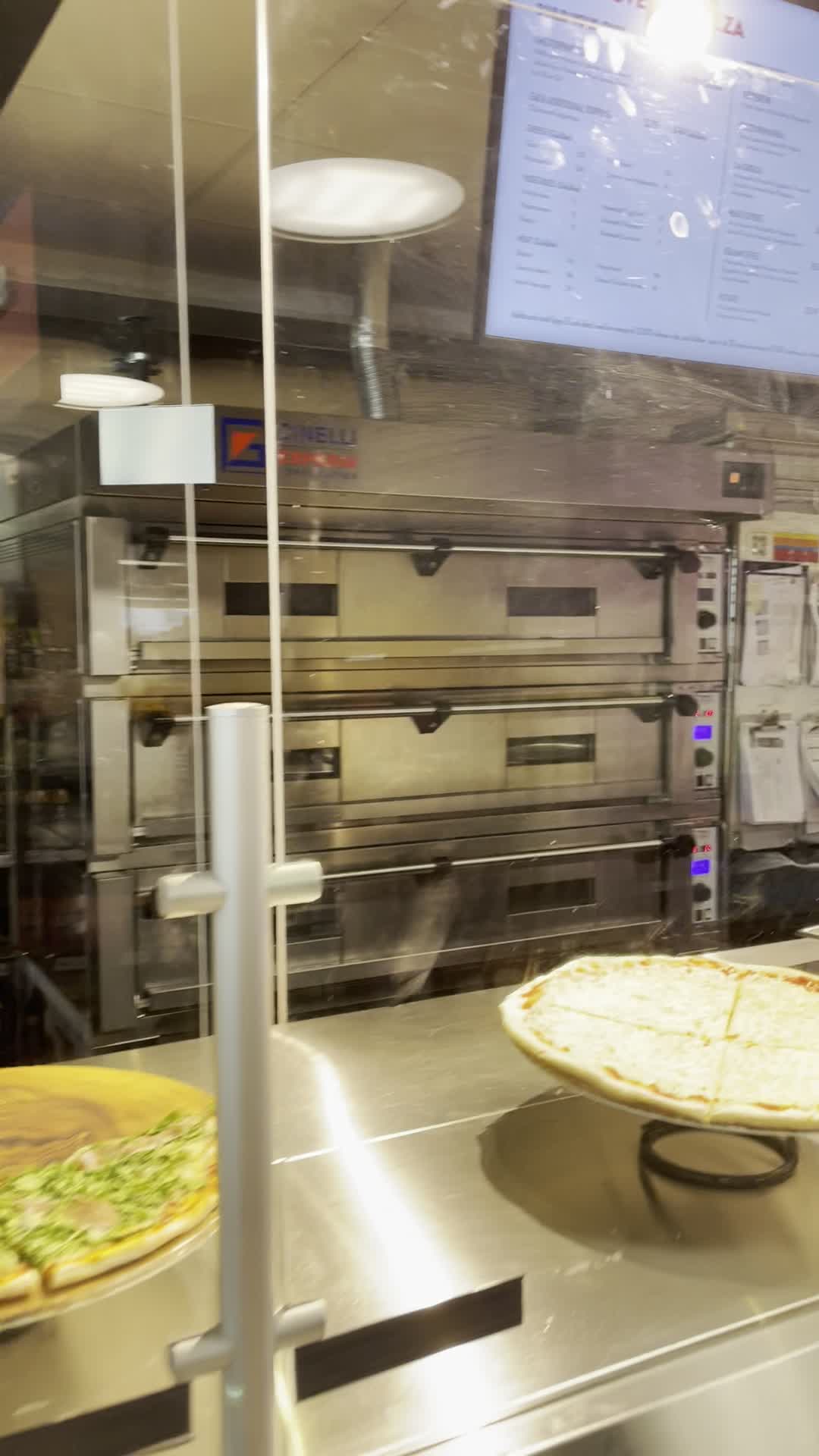 Video review of The Market By Longo's HBC