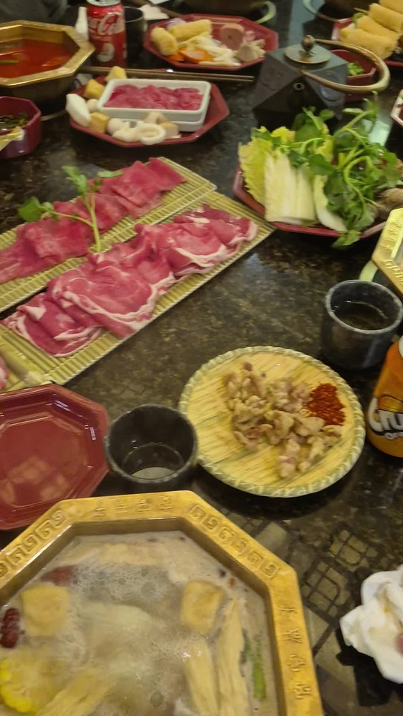 XiangZi Hot Pot