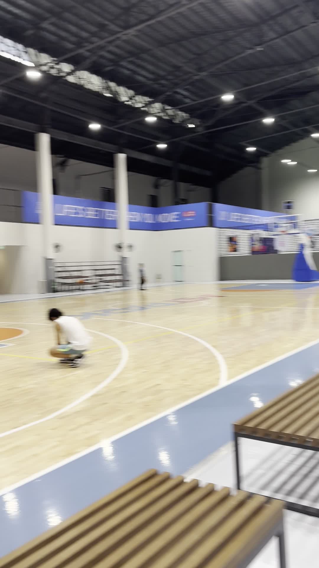 Met Park Sports Center