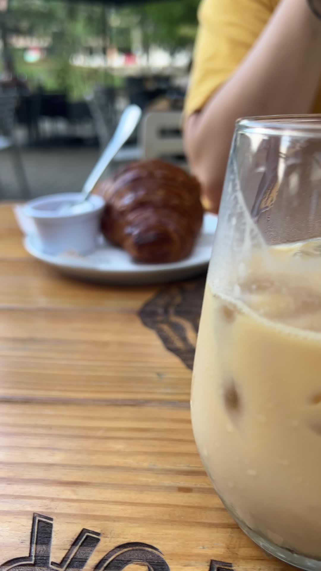 Ganso & Castor, Café De Museo