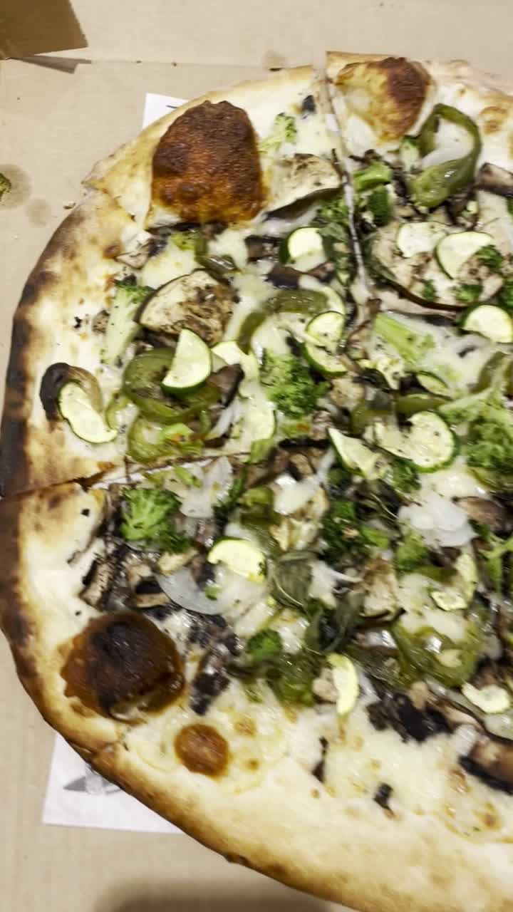 Video review of Grimaldi's Pizza