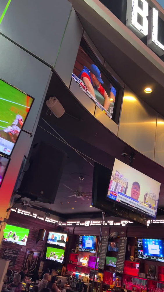 Blondies Sports Bar & Grill