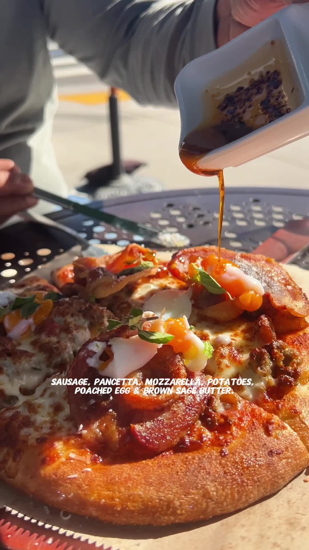 Video review of Urth Caffé