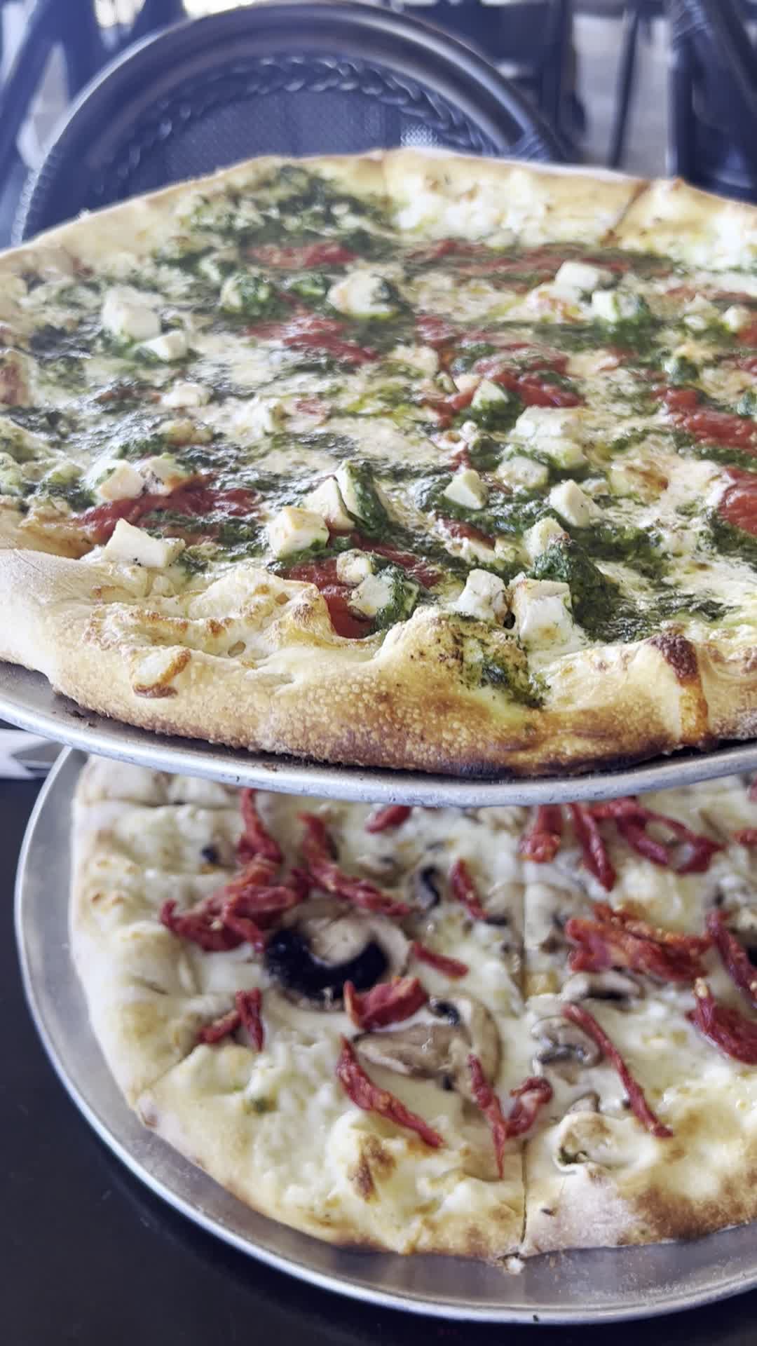 Video review of Olivella’s Neo Pizza Napoletana