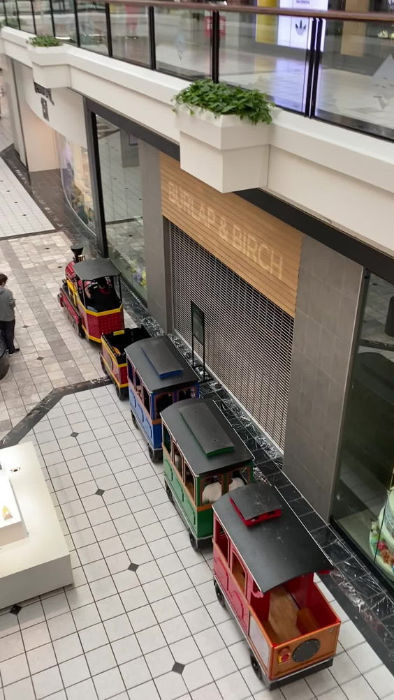 The Mall at Fairfield Commons