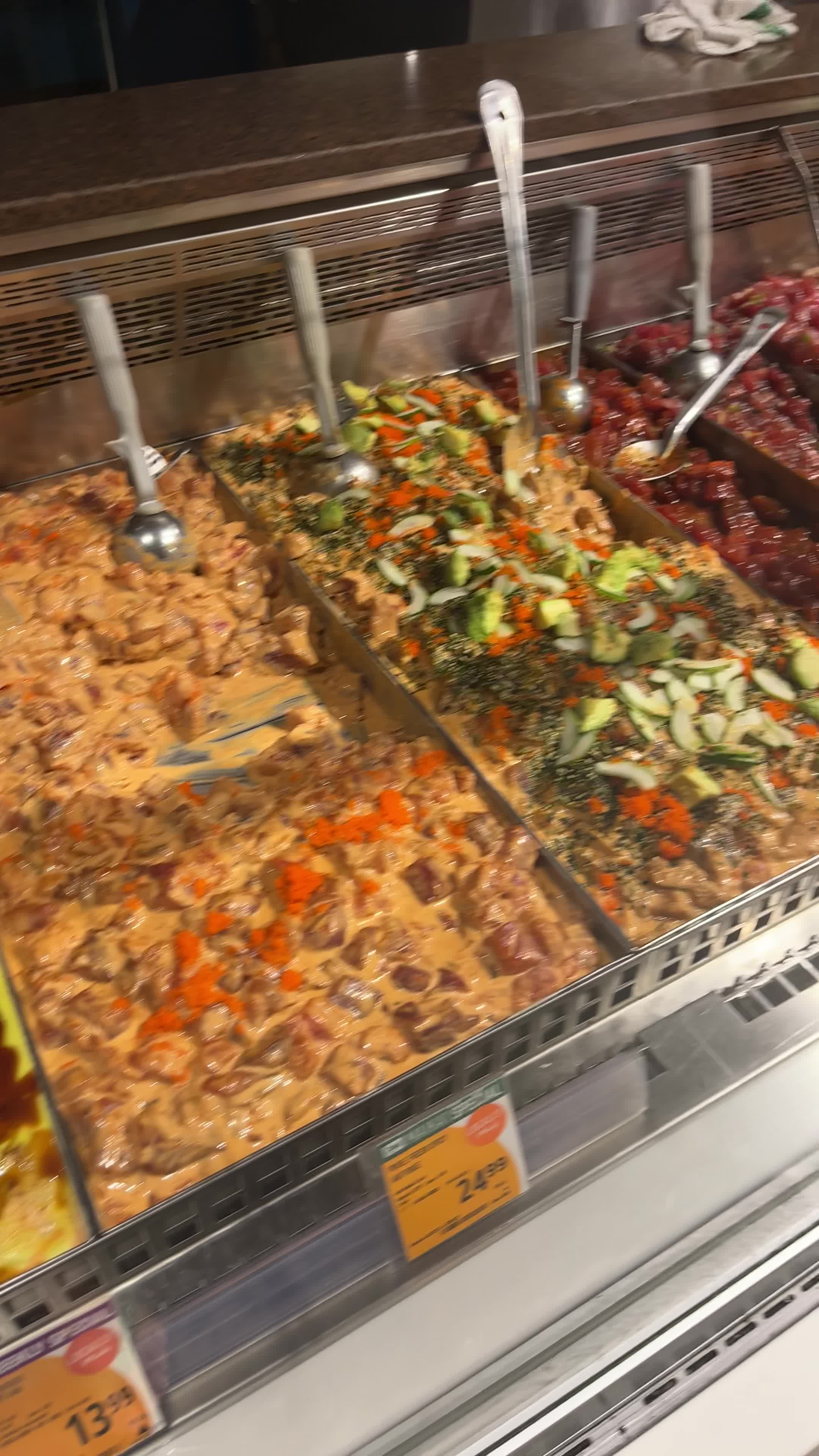 Video review of Ala Moana Center