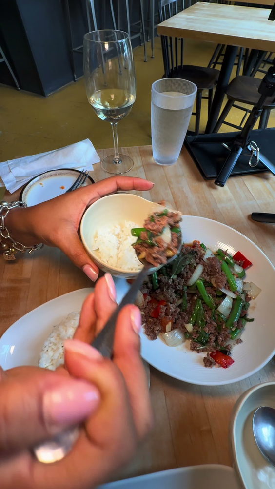 Kin Sushi & Thai Cuisine
