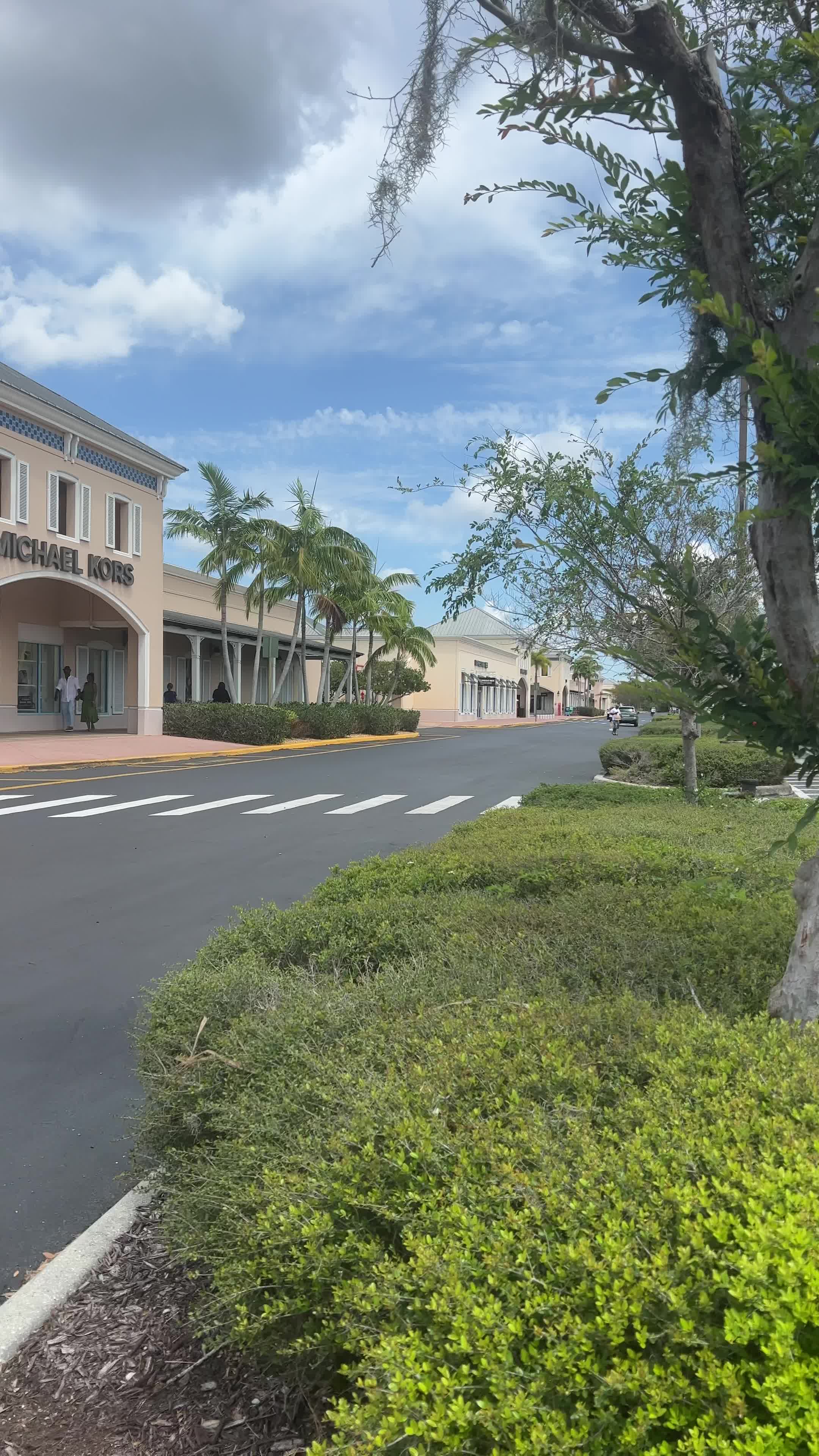 Video review of Ellenton Premium Outlets