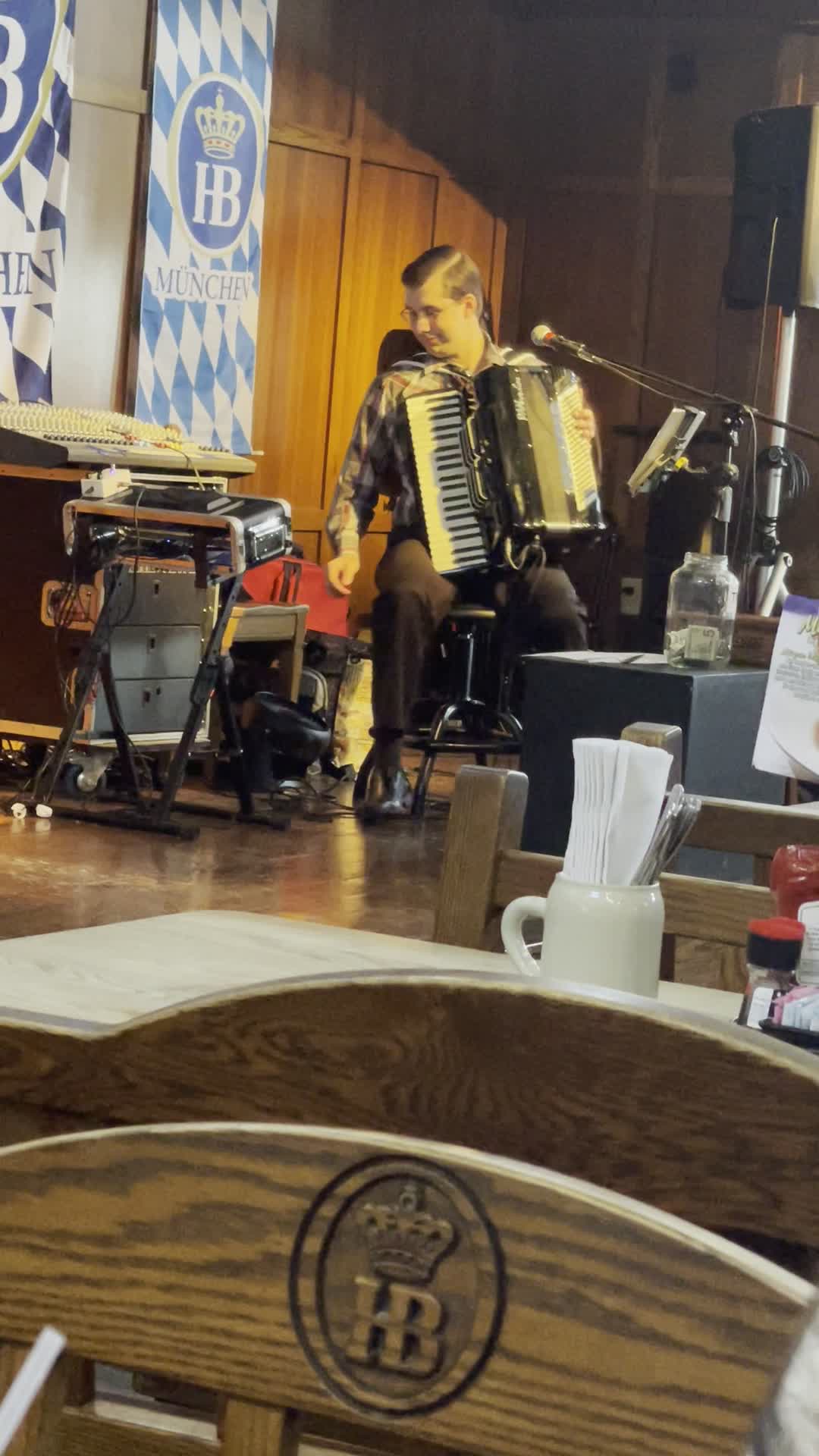 Video review of Hofbräuhaus Columbus