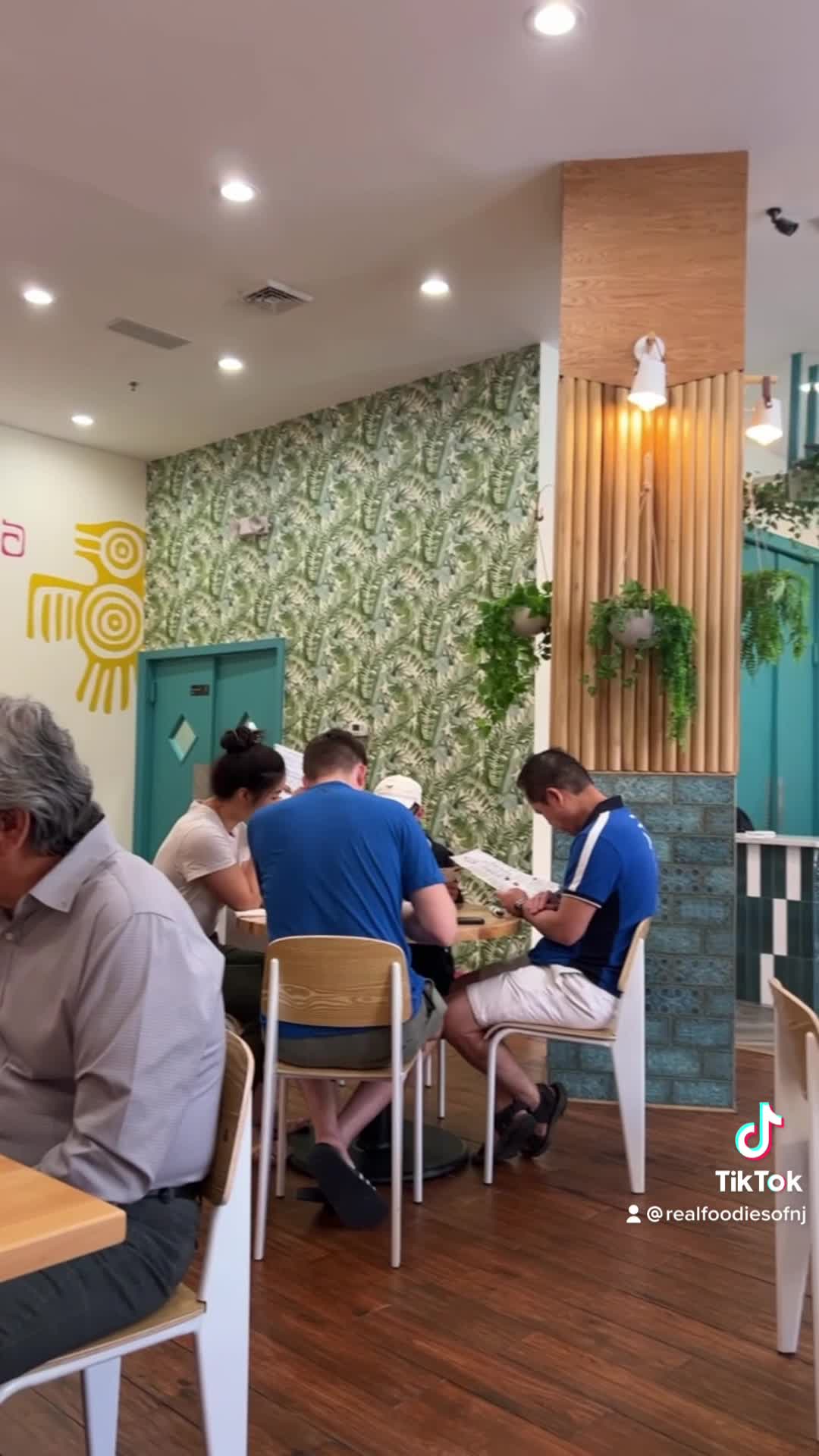 Leña y Carbón Bloomfield