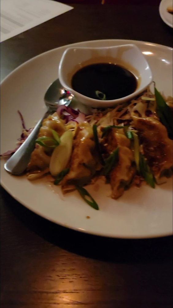 Cooper's Hawk Winery & Restaurant