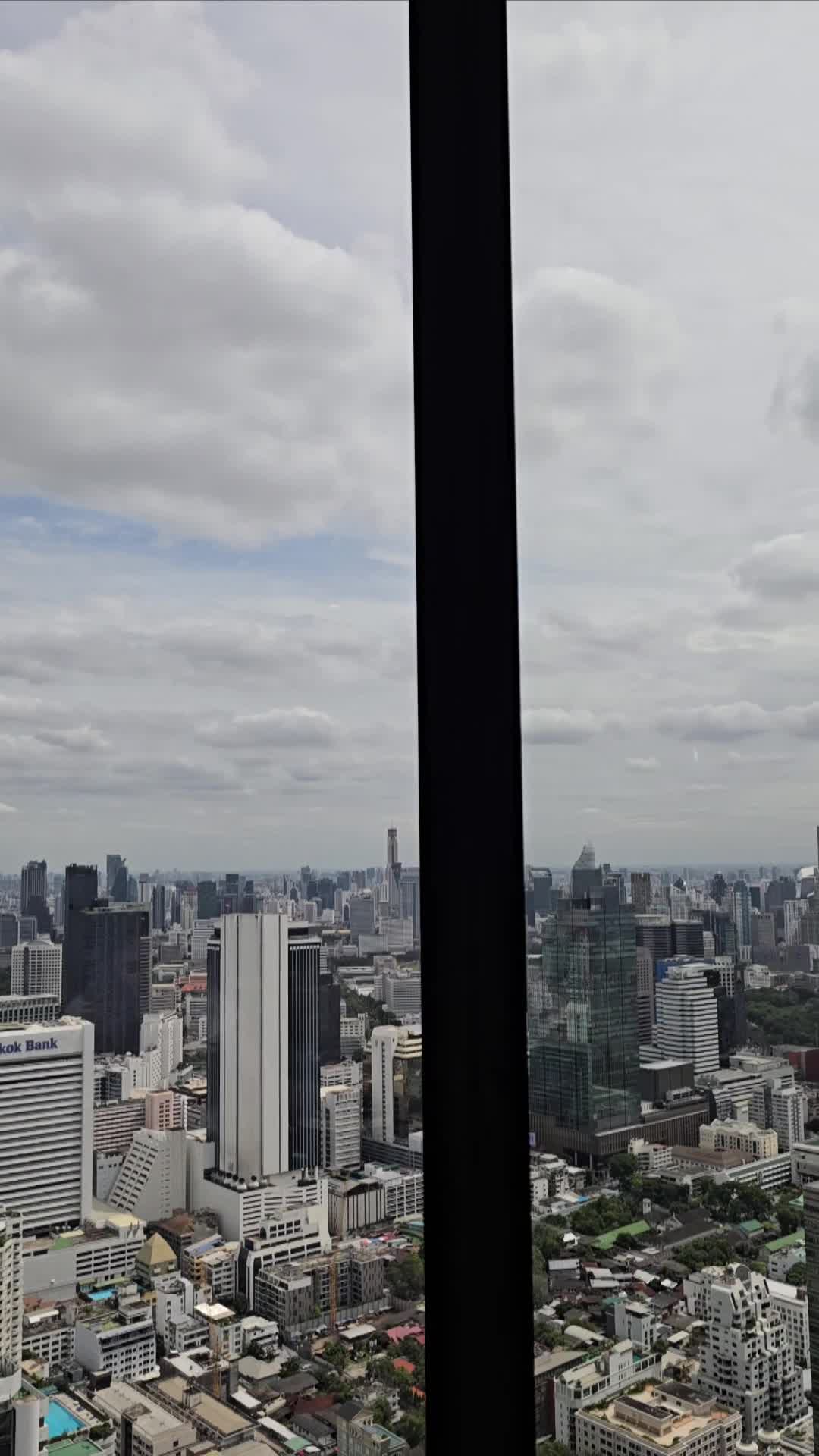 手 qraft. (The Empire)