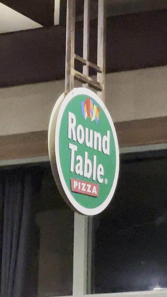 Round Table Pizza