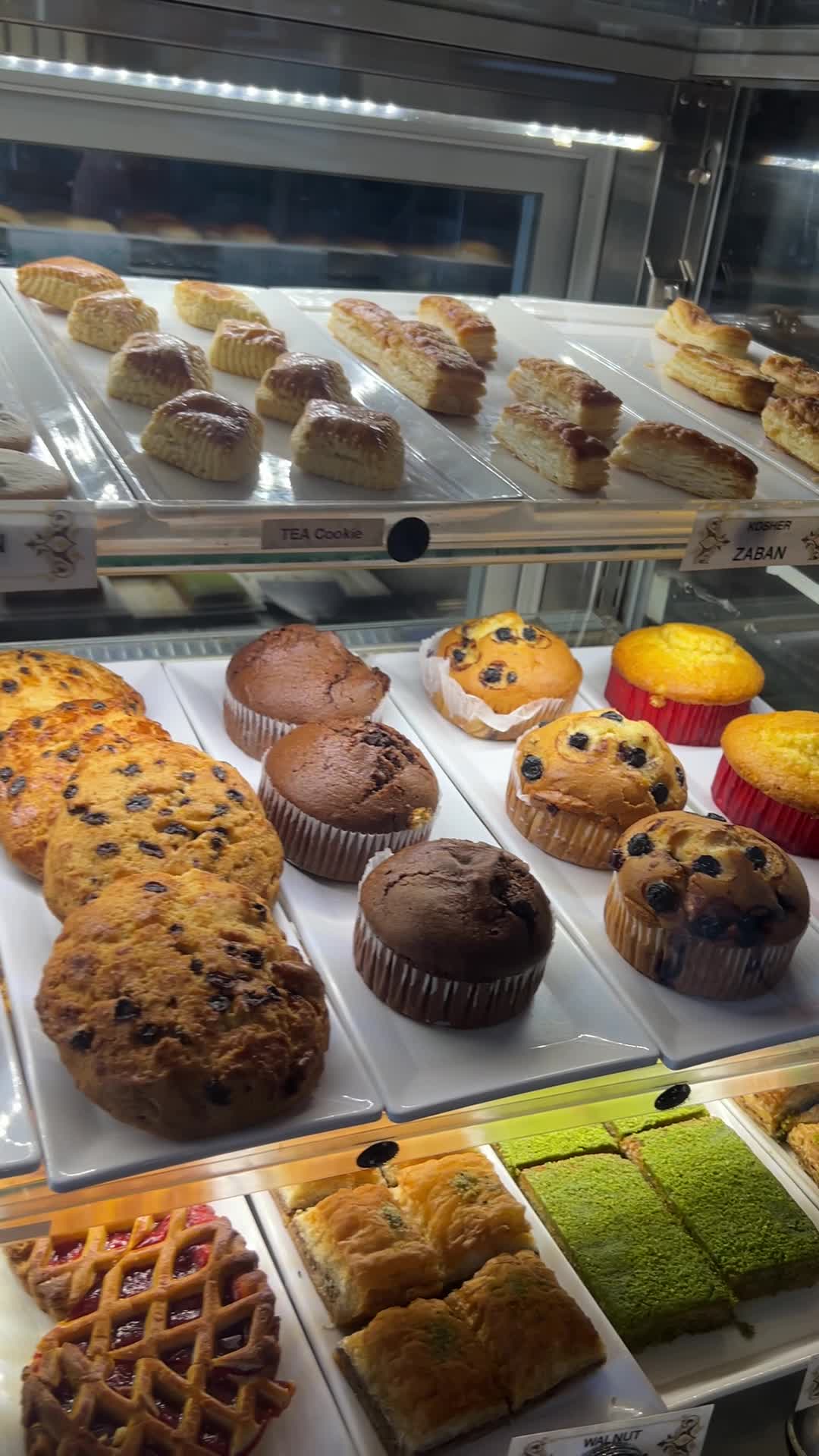 Video review of Yeganeh Bakery & Cafe