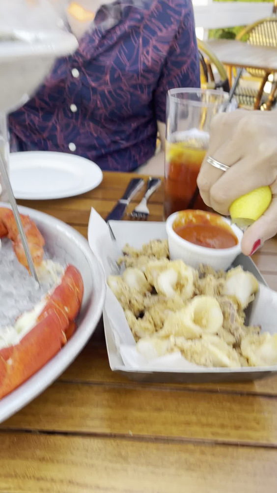 Louie's Prime Steak & Seafood