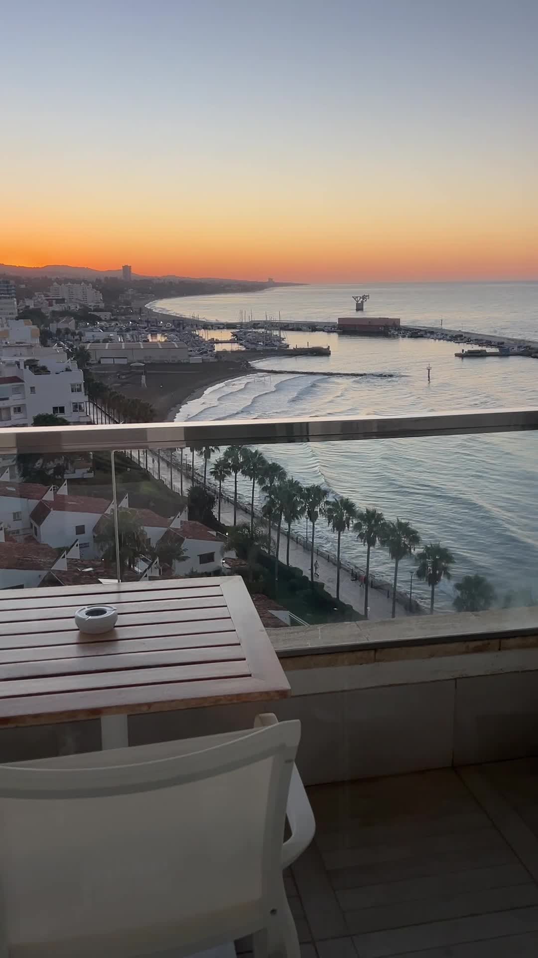 Amare Beach Club
