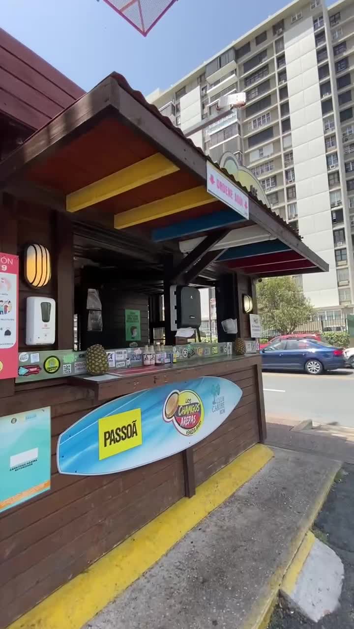 Los Chamos Arepas Venezolanas