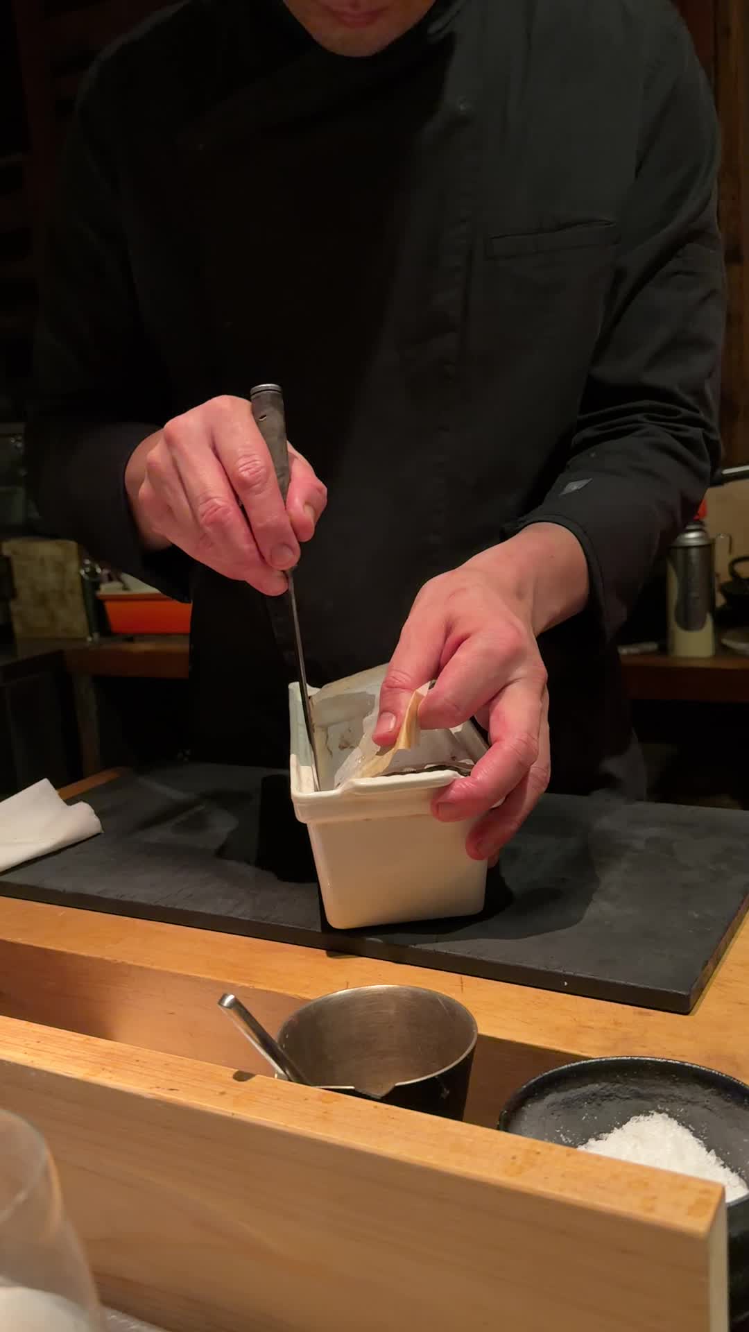 Video review of カカオエット パリ (Cacahouete Paris)