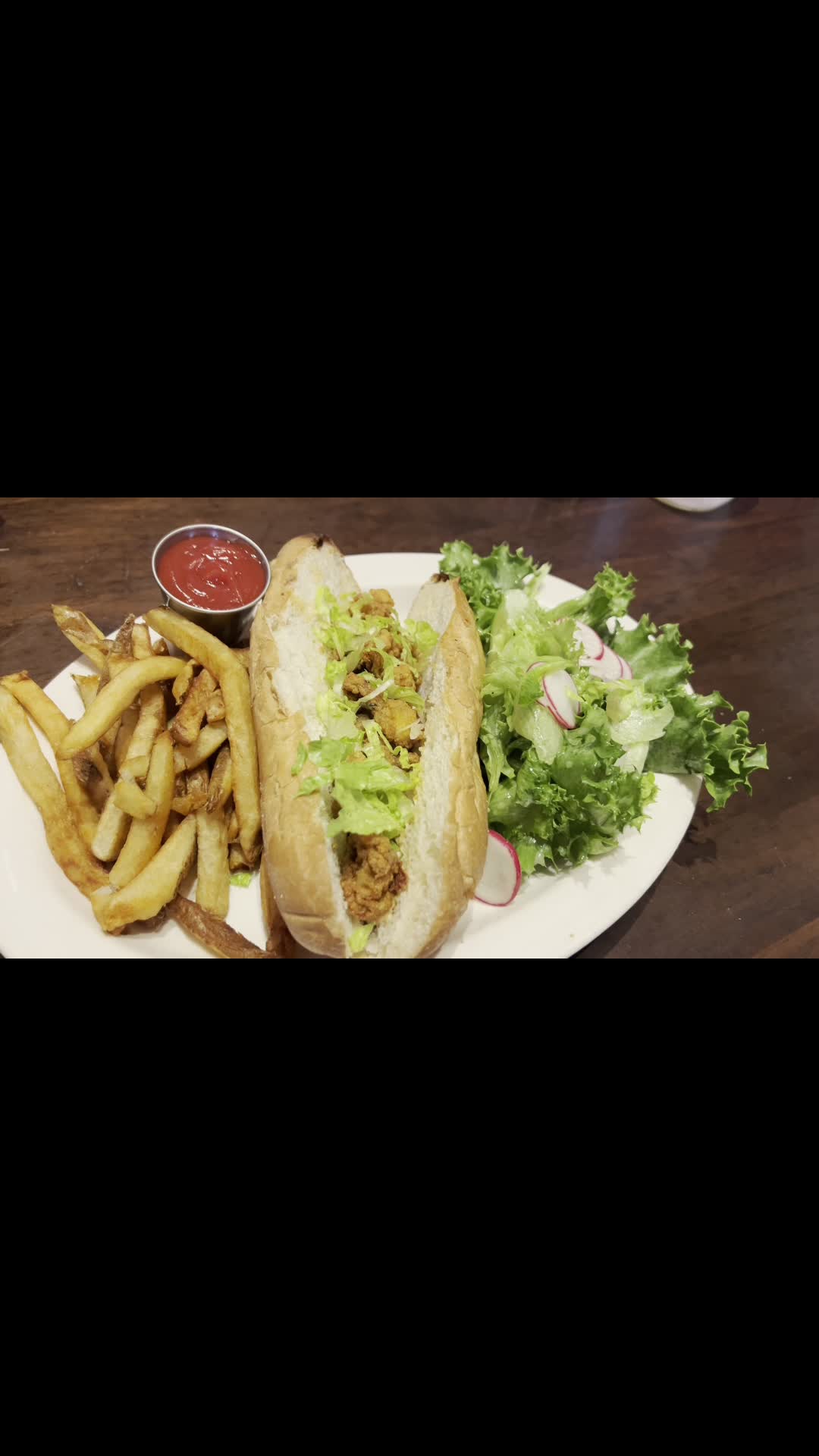 Video review of The Hourly Oyster House