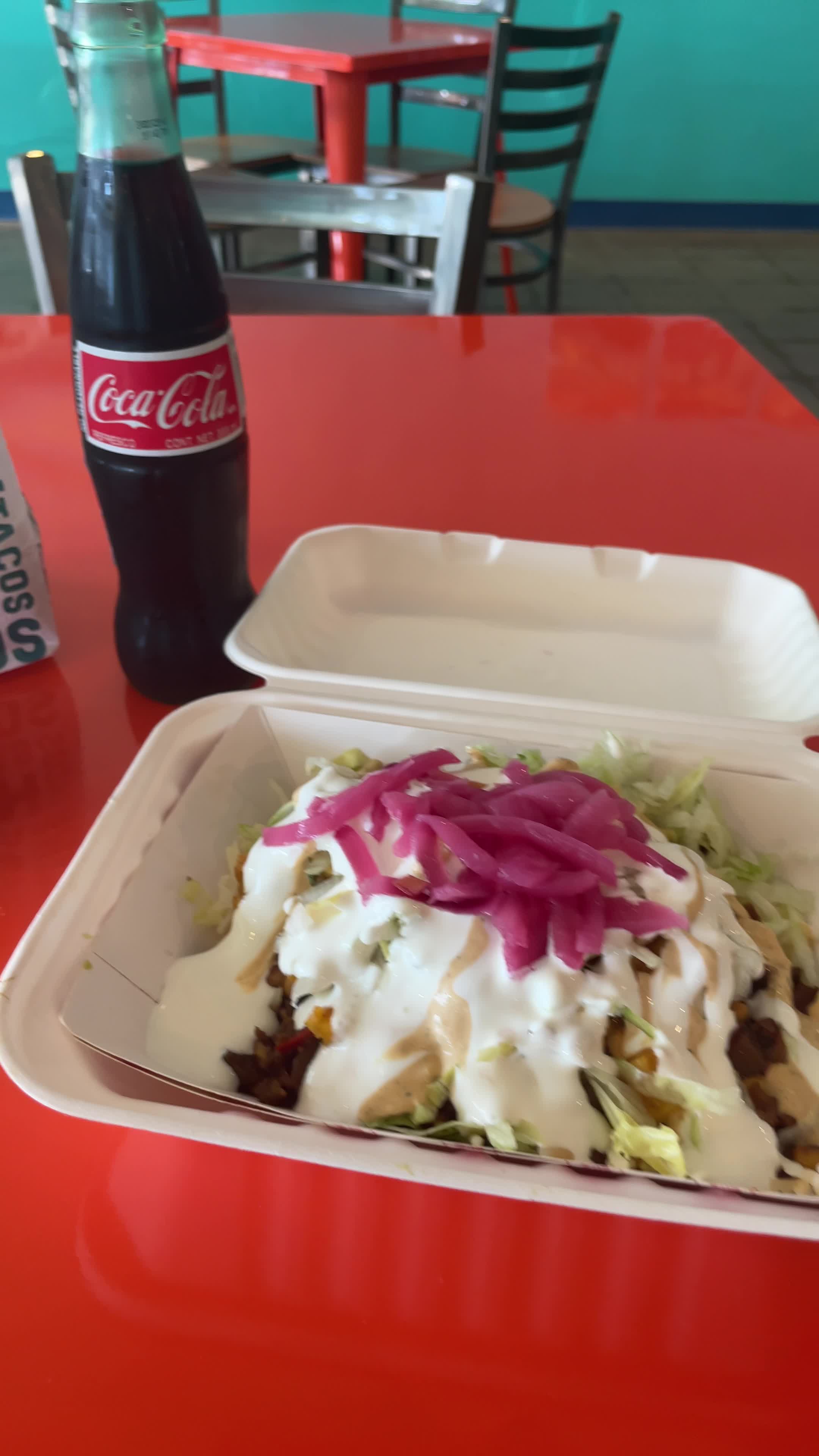 Las Olas Taqueria