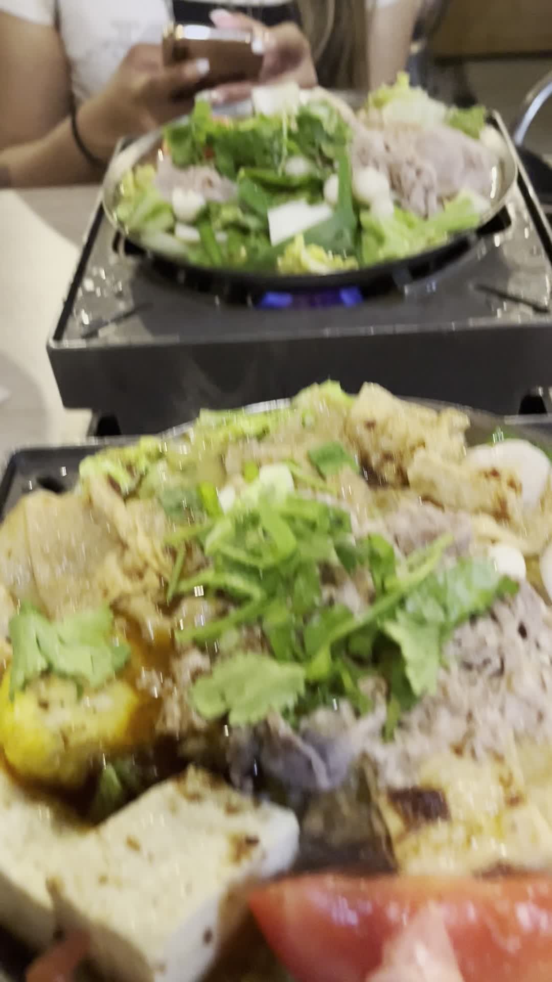 Video review of Boiling Hot Pot