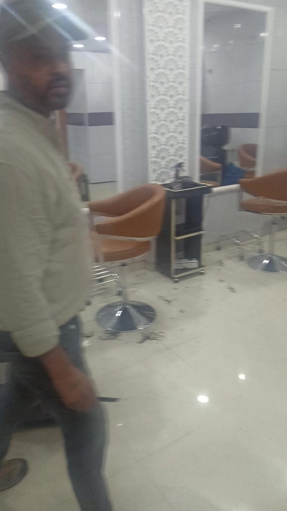 Bengal Beauty Parlour