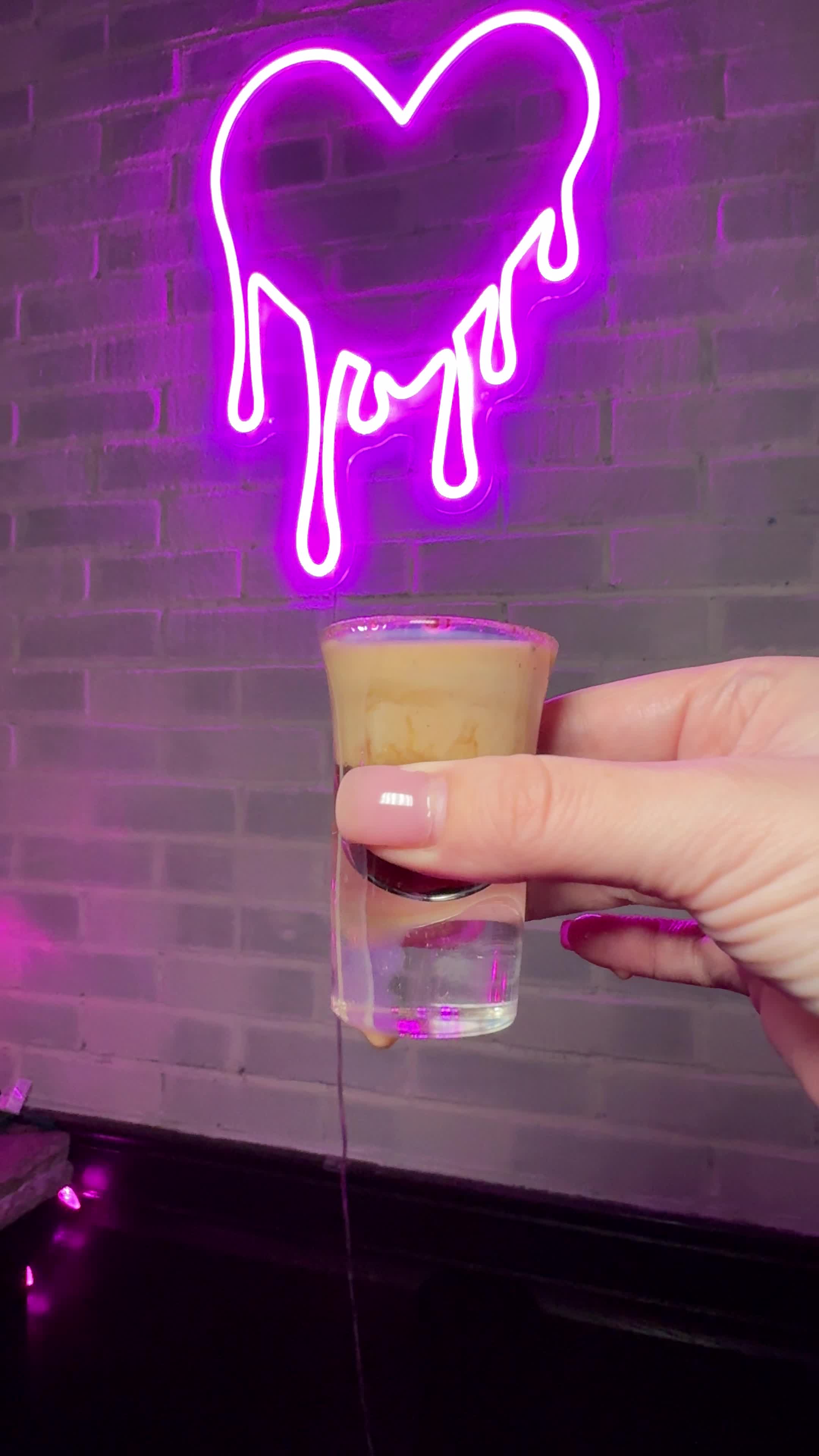 Video review of Il Vecchio Cafe