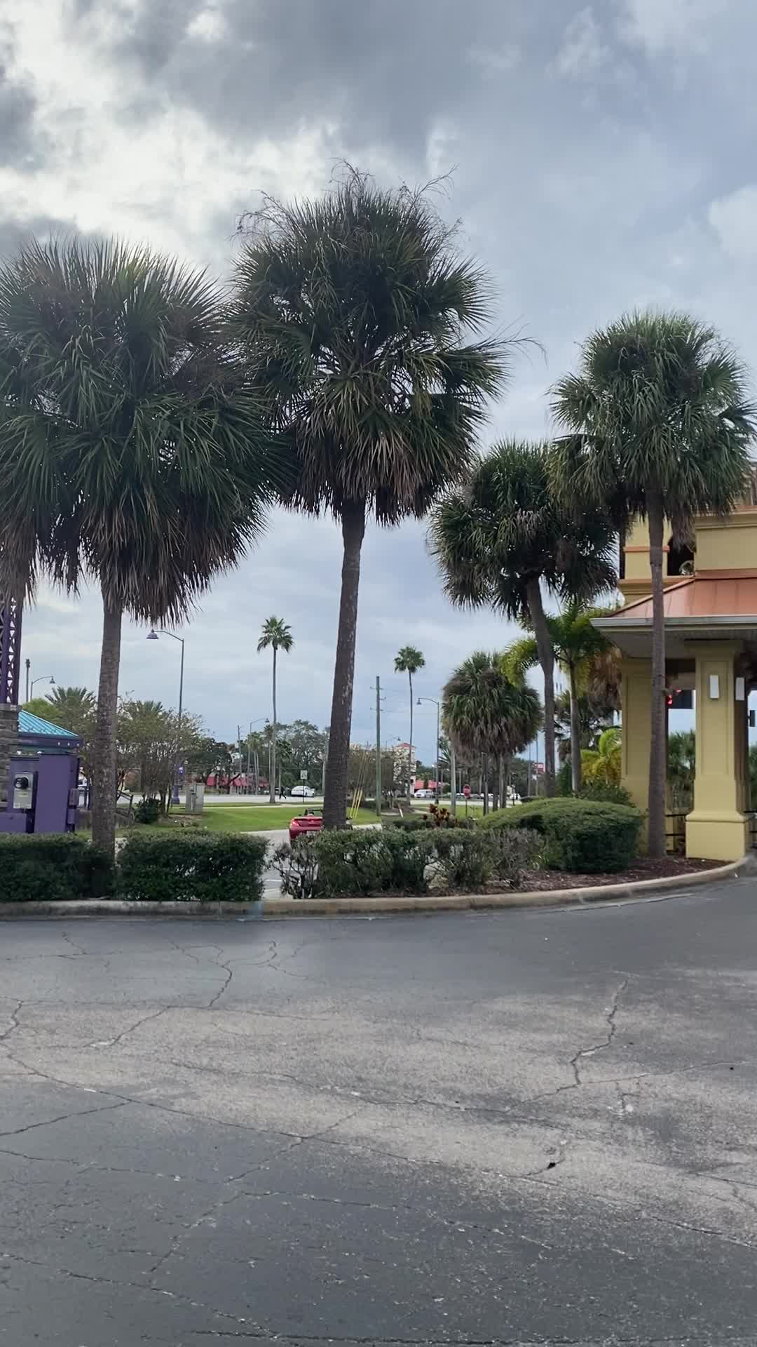 Clarion Inn & Suites Kissimmee-Lake Buena Vista South