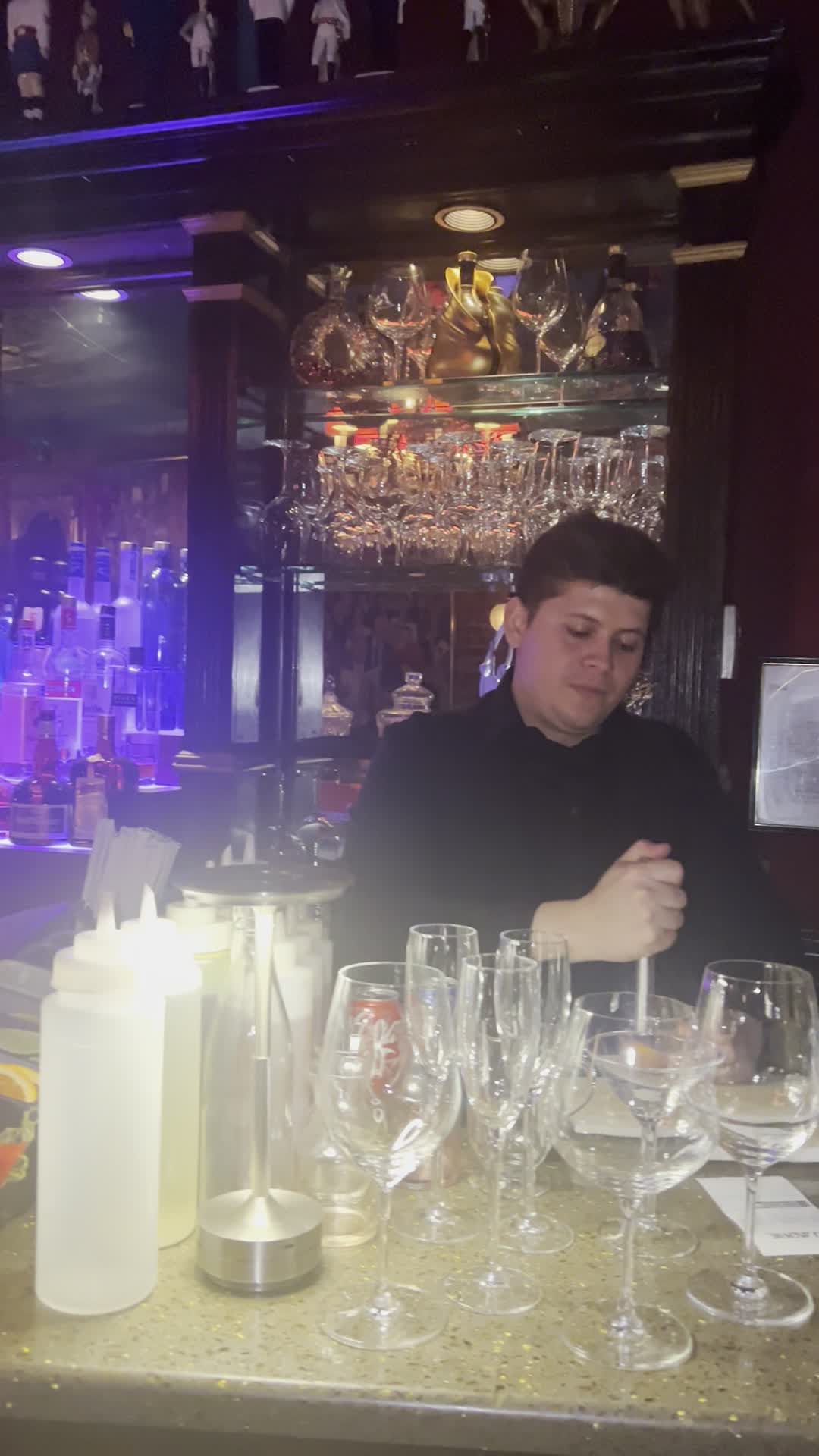 Chez Josephine