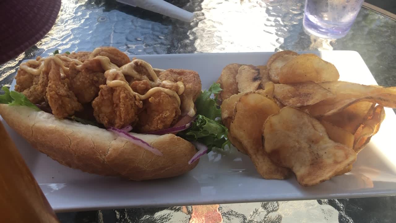 Riverboat Restaurant & Bar