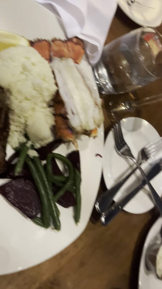 The Keg Steakhouse + Bar